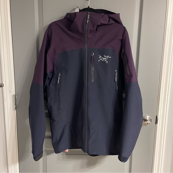 Arc’teryx Sabre LT - Picture 2 of 10